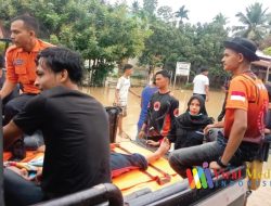 Banjir di Bireun Merenggut Dua Nyawa