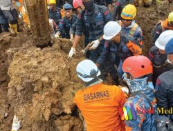 Hujan Gerimis Sejak Pagi Tak Menghalangi Evakuasi Lima Korban Gempa Cianjur