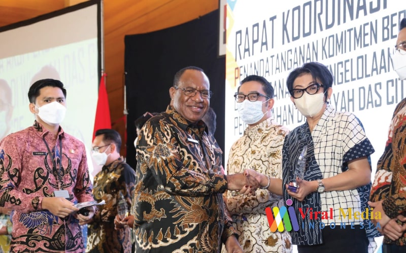 Pengelolaan Sampah Di DAS Citarum