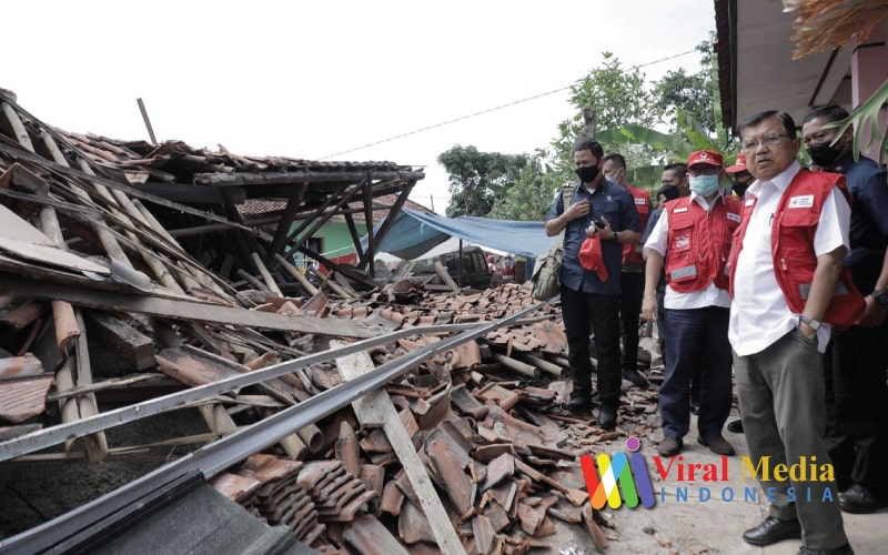 Ketum PMI Jusuf Kalla ke Lokasi Gempa Cianjur