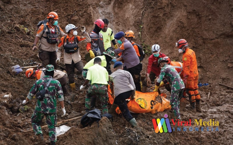 Evakuasi Korban Gempa Cianjur Oleh Tim Sar K9