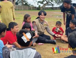 Polisi Berupaya Mengembalikan Senyum Anak-Anak Dan Ibu-Ibu Korban Gempa Cianjur