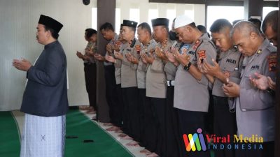 Polres Demak Menggelar Salat Gaib Dan Penggalangan Dana Untuk Korban Gempa di Cianjur