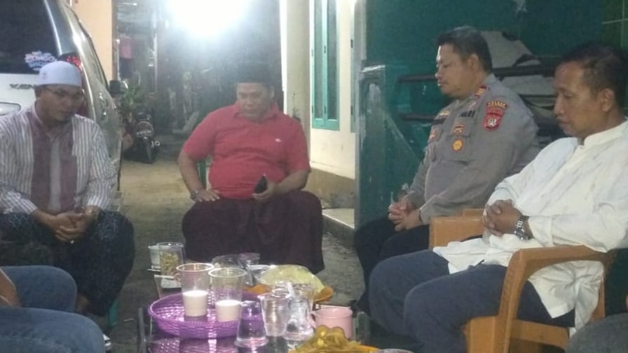 Kapolsek Kalideres Silahturahmi di Kediaman Tokoh Agama