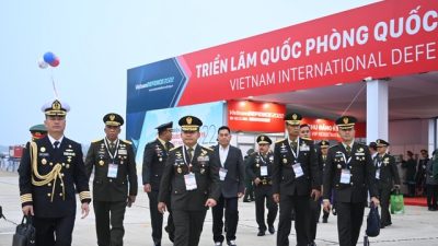 Kasad Dudung Hadiri Pameran Pertahanan Internasional di Vietnam