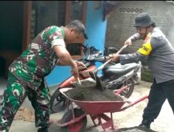 Pak Bhabin Membantu Warga Rehab RTLH