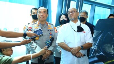 Viral: Polri Pamerkan Lukisan Para Difabel di Bandara Soetta