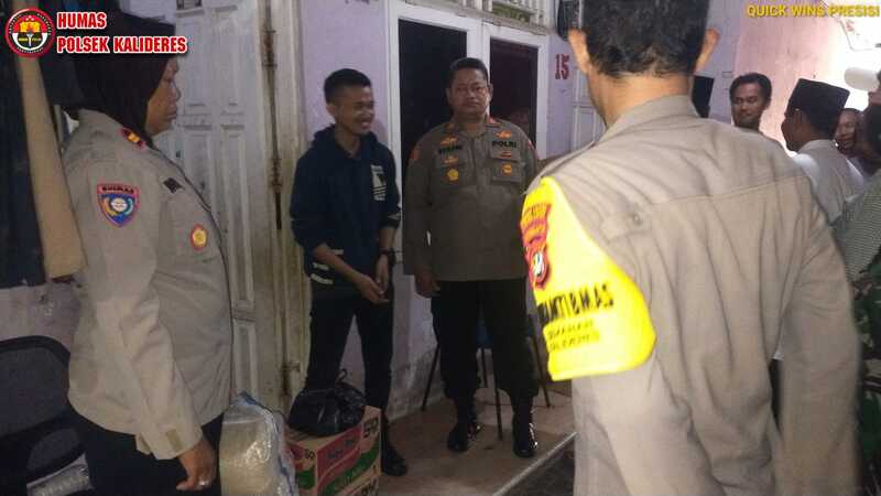 Polsek Kalideres dan Tiga Pilar Memberikan Bantuan