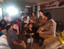 Polwan Polresta Ambon Menyalurkan Bantuan kepada Anak-anak Korban Kebakaran Mardika