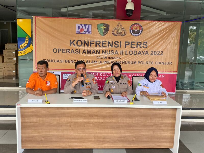 Tim Dvi Polri Temukan 3 Jenazah