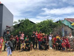 Tim K-9 Yonif Raider 300/Bjw Tiba Menghibur Warga Korban Gempa