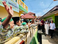 Presiden Meninjau Dampak Gempa di Pesantren Darul Falah Cianjur