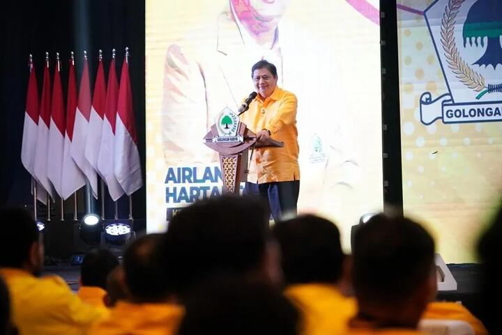 Airlangga Hartarto Masuk 3 Besar Capres