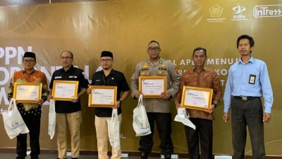 Viral: Enam Satker Polda Gorontalo Terima Penghargaan Satker Terbaik Atas Pengelolaan Anggaran Dari KPPN Gorontalo
