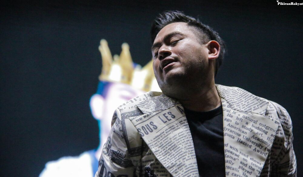 King Nassar Meluapkan Hasrat Seksual