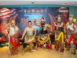 Viral – Panglima, Kapolri dan Kepala Staf Main Wayang Orang: Lestarikan Budaya hingga Perkokoh Sinergitas TNI-Polri