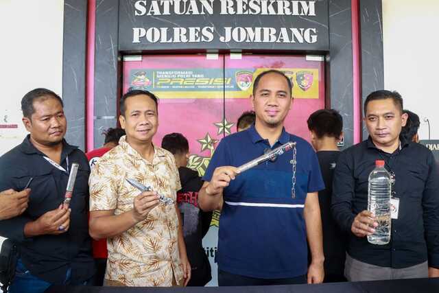 Polres Jombang Amankan Tujuh Pesilat Bersajam