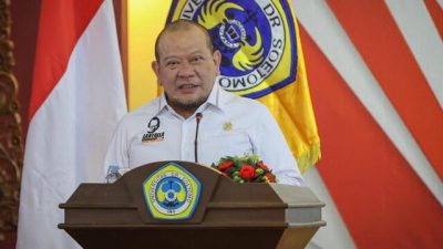 Hilirisasi Industri dengan Tenaga Robot dan Asing