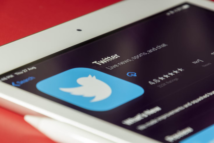 Pengguna Twitter Dipecat Usai Hina Video Jokowi