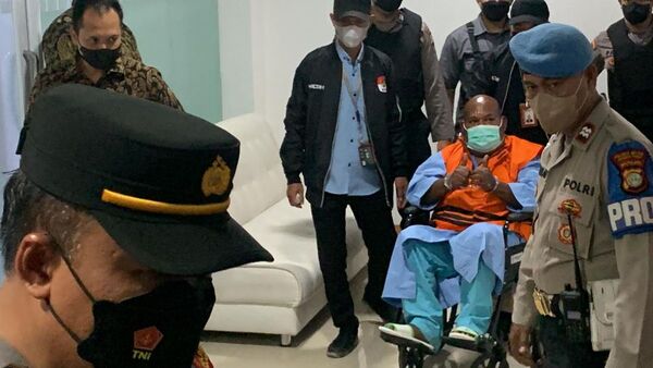 Lukas Enembe Ditahan KPK