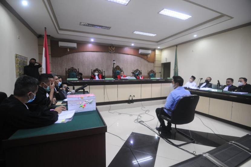 Mardani Maming Dituntut 10 Tahun 6 Bulan Penjara 