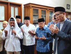 Viral: Melayat di Kediaman KH Ali Yafie, JK Ungkap Kedekatan Mendiang Ayahnya Dengan Sosok Almarhum