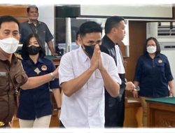 Viral: Eliezer Kapok