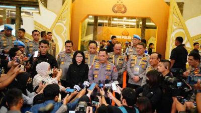 Kapolri Kawal Kebijakan Pemerintah