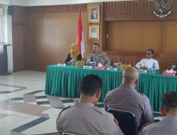 Viral: Polsek Kalideres Gelar Jumat Curhat Polda Metro Jaya di RW 07