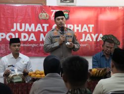Viral: Ciptakan Suasana Kondusif, Kapolres Metro Jakbar Giat Jumat Curhat RW 06