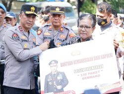 Viral: Wujud Kepedulian Kapolri ke Masyarakat, 2 Ribu Bansos Disebar ke Warga Jakarta Utara