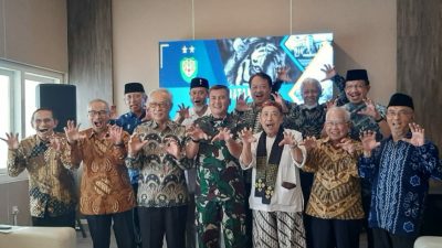 12 Tokoh Jawa Barat Silaturahmi Dengan Pangdam III Siliwangi