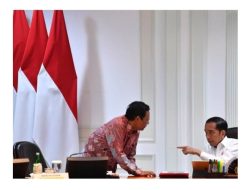 Viral News: Jokowi Tunjuk Mahfud MD Sebagai Plt. Menkominfo
