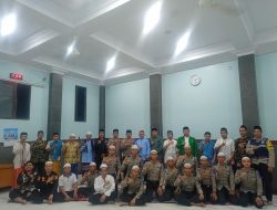 Viral: Personil Polsek Kalideres Ramah Tamah Bersama Warga Usai Sholat Subuh Berjema’ah