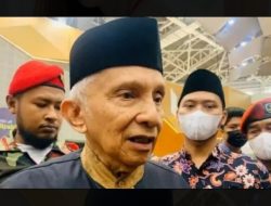 Viral News Amien Rais soal Jokowi Cawe-cawe: Jika Tak Hentikan, Saya Khawatir Anda Bisa Terjungkal di Tengah Jalan