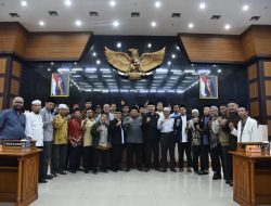 DPRD Jawa Barat Tidak Tahu Rencana Pembuatan Patung Soekarno