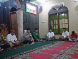 Viral: Jelang Pemilu 2024, Kapolsek Kalideres Himbau Kamtibmas Usai Sholat Subuh Berjamaah di Musholla Al Mukhtariyah