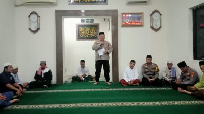 Viral: Ciptakan Wilayah Aman dan Kondusif, Kapolsek Kalideres Himbau Kamtibmas di Musholla Khoirul Mala