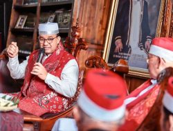 Anies Melenggang, Prabowo Melayang, Ganjar Tertendang