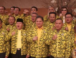 Ambisi Jokowi Mengambil Alih Ketum Golkar ?