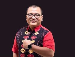 Denny Indrayana Mahkamah Konstitusi is NOT”Sapi for Sale”