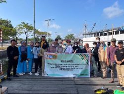 PENGABDIAN DOSEN DAN MAHASISWA PROFESI KEDOKTERAN GIGI UNMUL SAMARINDA SASAR MASYARAKAT PESISIR KOTA BONTANG
