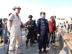 KKP Hentikan 1 Unit Kapal Isap Pasir Laut di Pulau Tunda