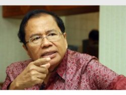 Jelang Putusan Usia Capres, Rizal Ramli: Sirkus MK Lihatlah Ferdinan Marcos.