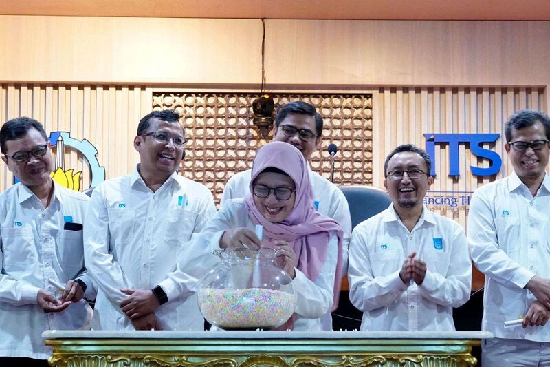 Rektor Tengah