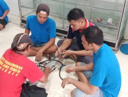 Lestarikan Budaya Lokal, Lapas Kediri Gelar Pelatihan pembuatan Pecut bagi Warga Binaan