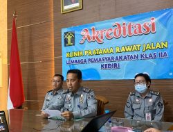 Penuh Semangat dan Totalitas, Tim Klinik Pratama Lapas Kediri Jalani Survei Akreditasi oleh LPA-PKP