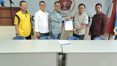Ketua PWI DKI Jakarta Serahkan SK Penunjukan Ketua Pokja Jakarta Barat
