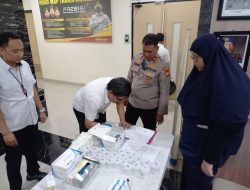 Polres Metro Jakbar Gelar Tes Urine Mendadak, 77 Personel ini hasilnya