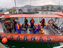 Polda Lampung Perkuat Pencarian 5 Wartawan dan 3 Kru Kapal yang Hilang Kontak di Selat Sunda